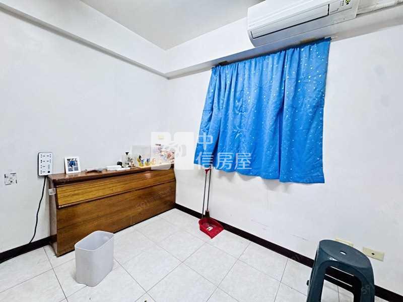 新坡國小重疊別墅(下)房屋室內格局與周邊環境
