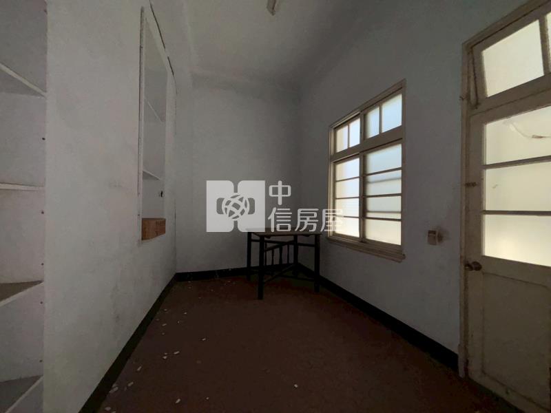 大溪老街古早風公寓房屋室內格局與周邊環境