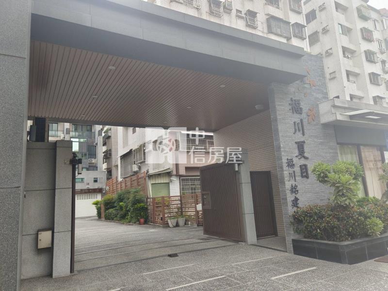麻豆市中心朝南黃金鑫店住透天房屋室內格局與周邊環境
