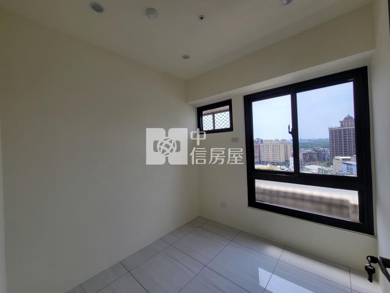 【奔馳】電通市 景觀四房車房屋室內格局與周邊環境