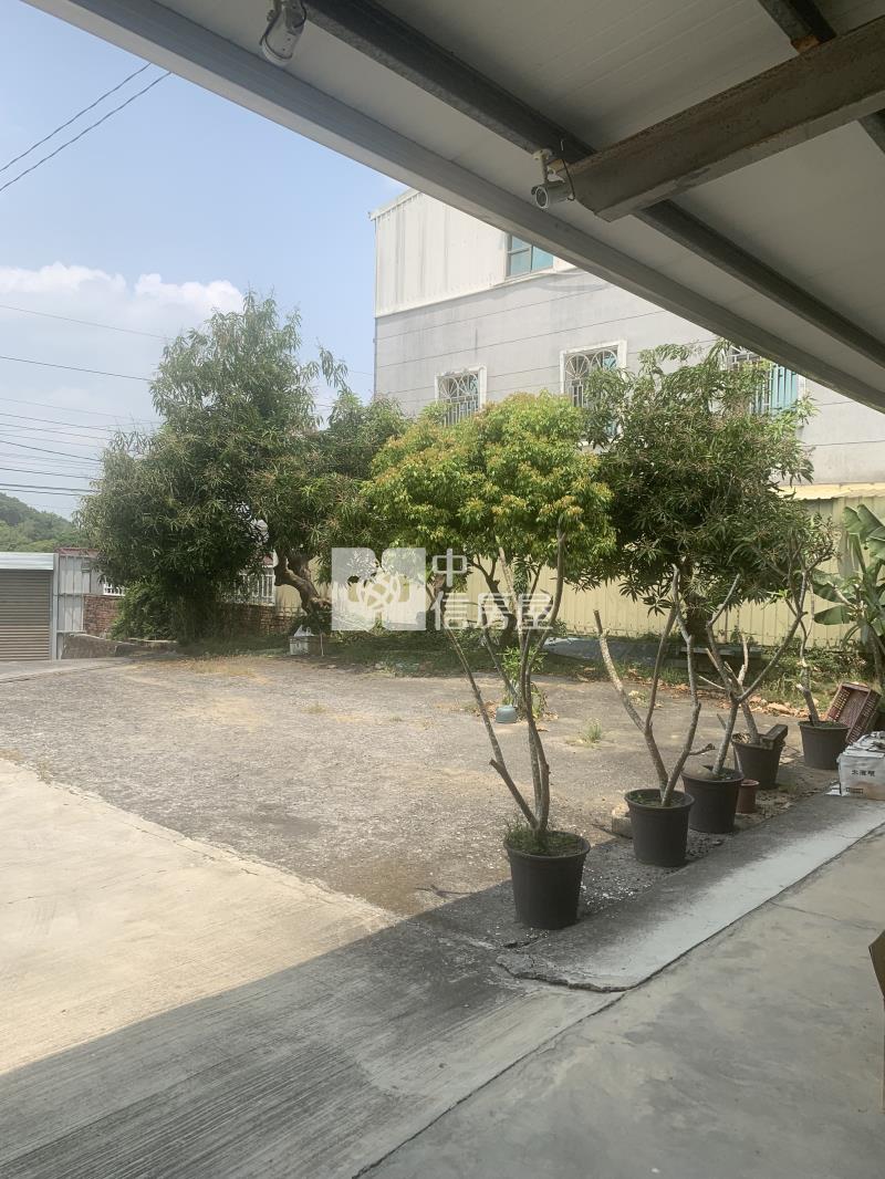 近山上花園水道休閒大宅院房屋室內格局與周邊環境