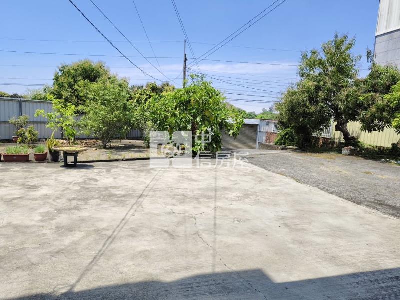 近山上花園水道休閒大宅院房屋室內格局與周邊環境