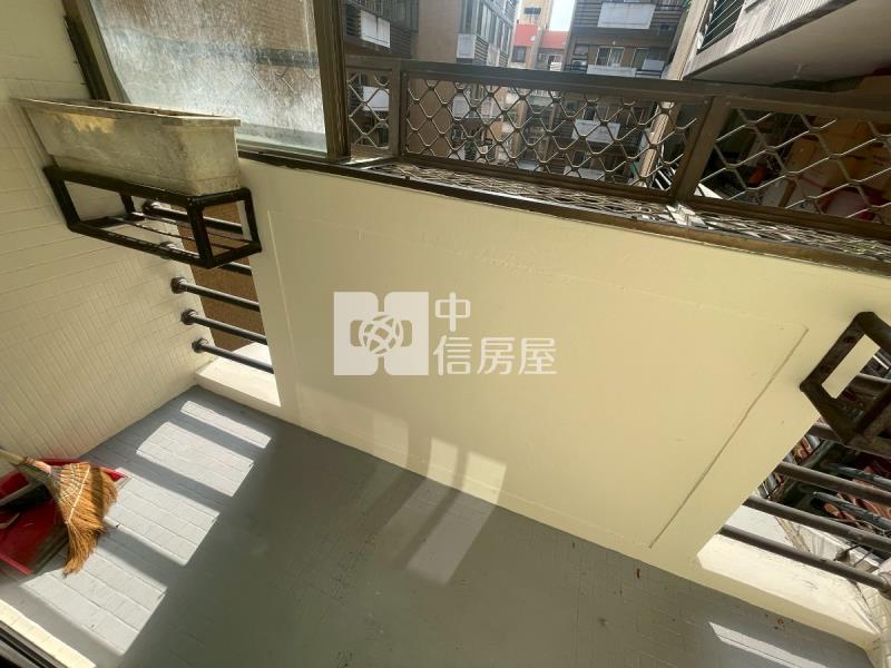 一中商圈室內28坪大三房房屋室內格局與周邊環境