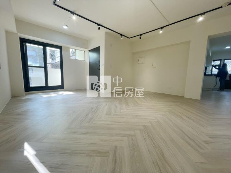 一中商圈室內28坪大三房房屋室內格局與周邊環境