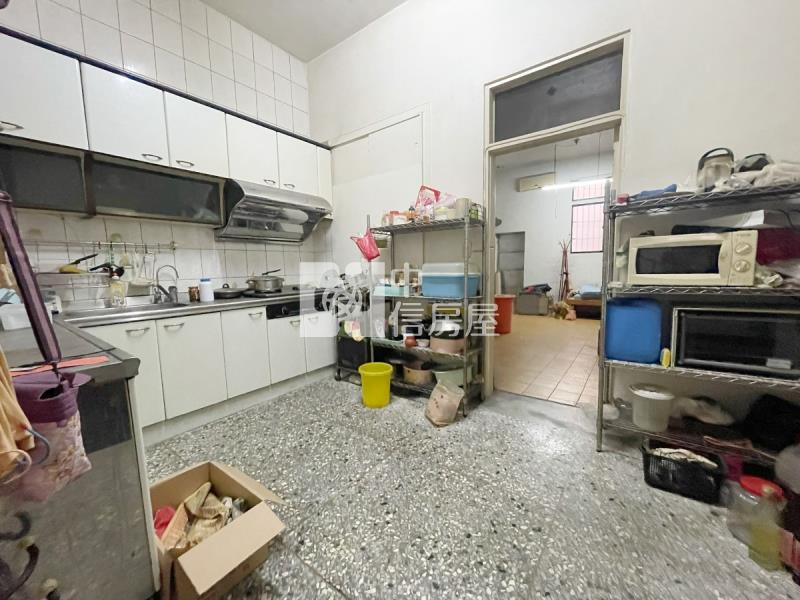 崇倫國中稀有孝親透天房屋室內格局與周邊環境