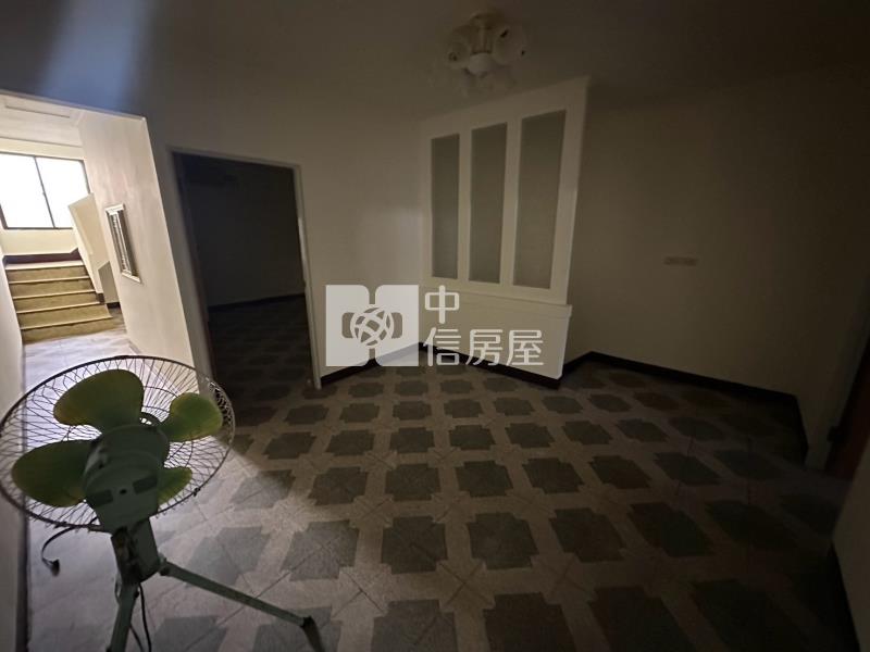 A21稀有低總價透天房屋室內格局與周邊環境