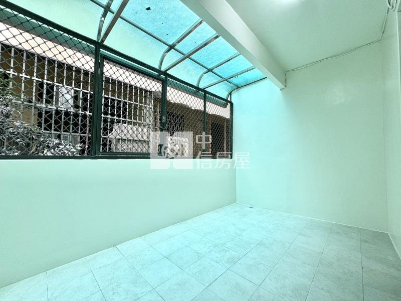 大里成功國中大車庫美墅房屋室內格局與周邊環境