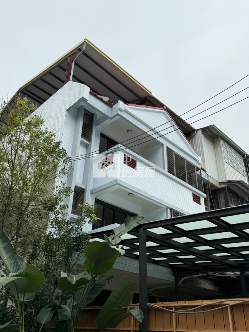 大里成功國中大車庫美墅房屋室內格局與周邊環境