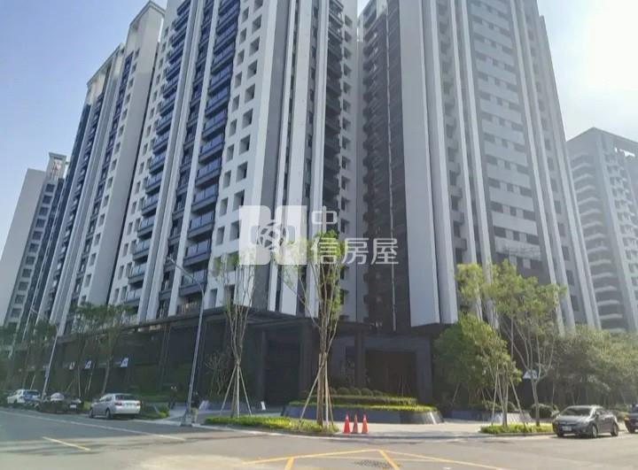 左營新核心/明亮2房大平面車位房屋室內格局與周邊環境
