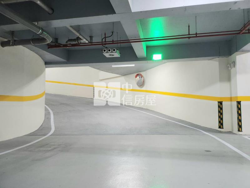 曜昇詠恆兩房平車電寓房屋室內格局與周邊環境