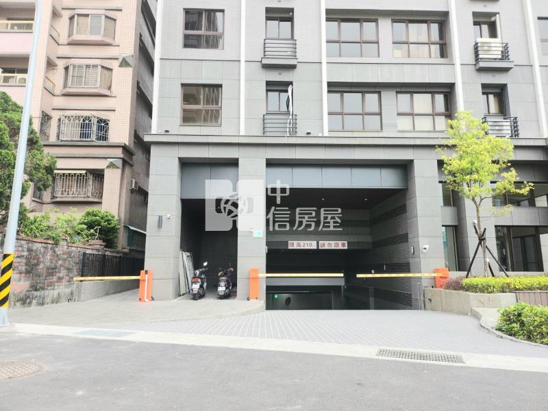 曜昇詠恆兩房平車電寓房屋室內格局與周邊環境