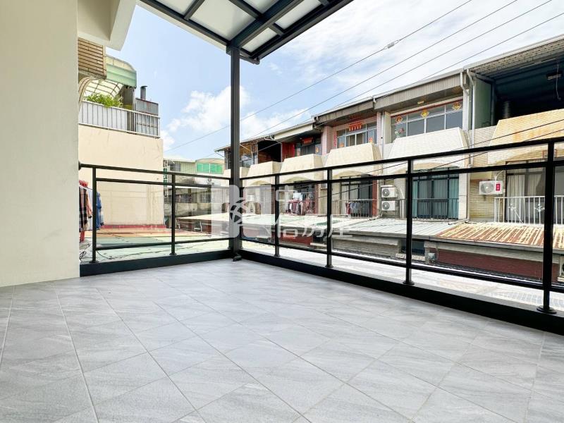 安生街整新透天房屋室內格局與周邊環境