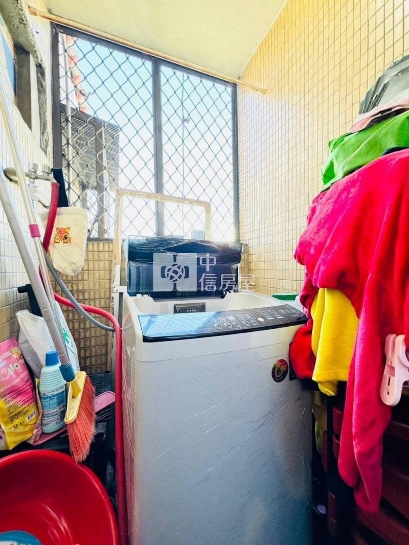 一中商圈旁低總價電梯3房房屋室內格局與周邊環境