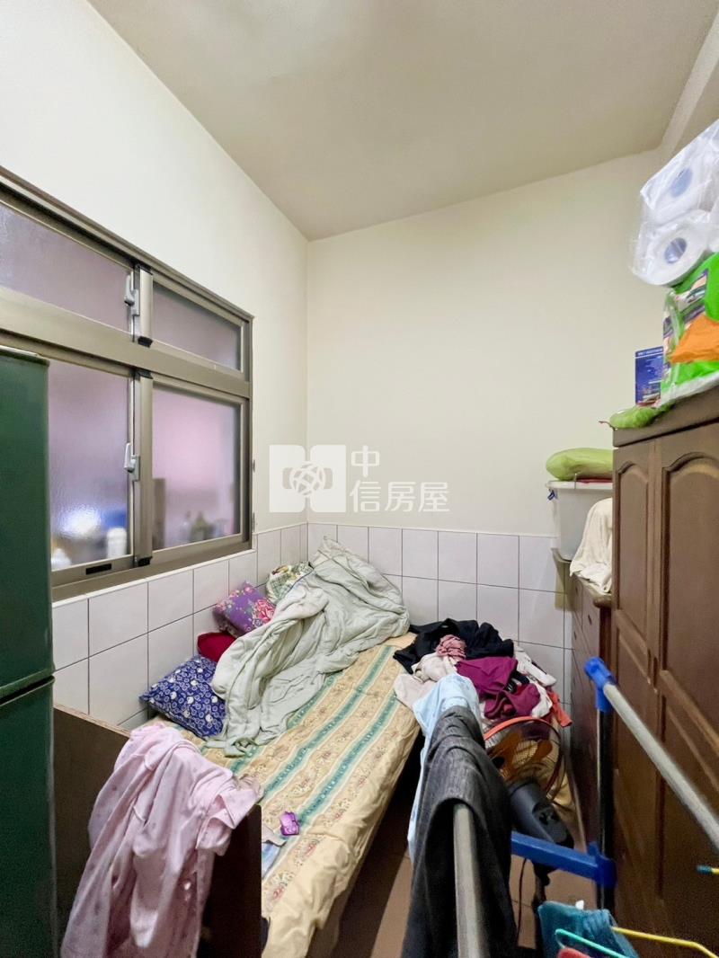 太平臨路透天店面房屋室內格局與周邊環境
