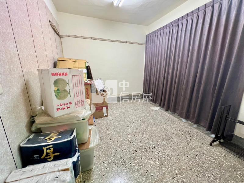 太平臨路透天店面房屋室內格局與周邊環境