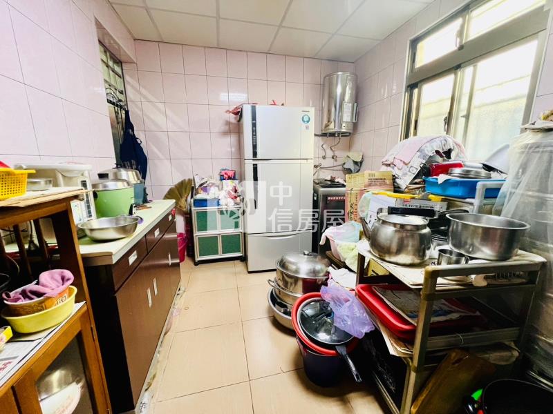 太平臨路透天店面房屋室內格局與周邊環境