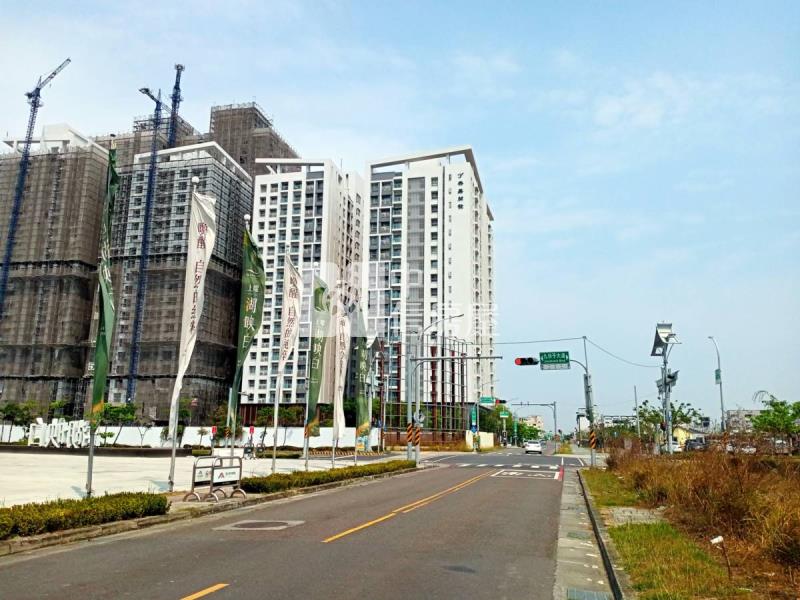 九份子住六三角窗建地房屋室內格局與周邊環境