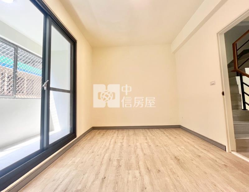 大里成功國中美墅房屋室內格局與周邊環境
