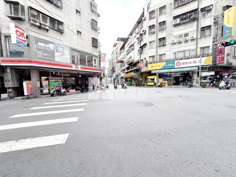 中國醫永興商圈熱鬧1-3樓金店+車位房屋室內格局與周邊環境