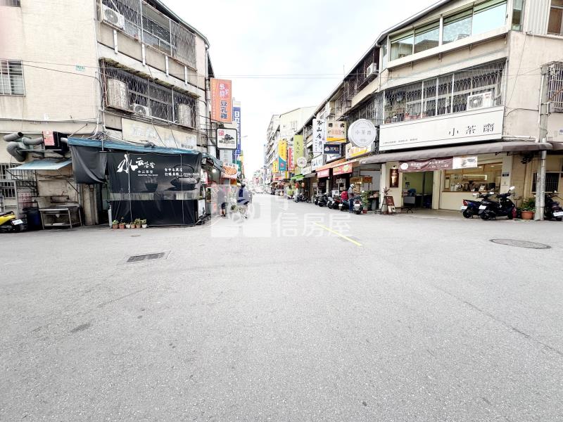 中國醫永興商圈熱鬧1-3樓金店+車位房屋室內格局與周邊環境