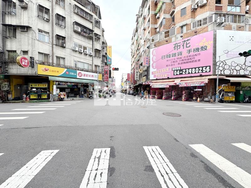 中國醫永興商圈熱鬧1-3樓金店+車位房屋室內格局與周邊環境