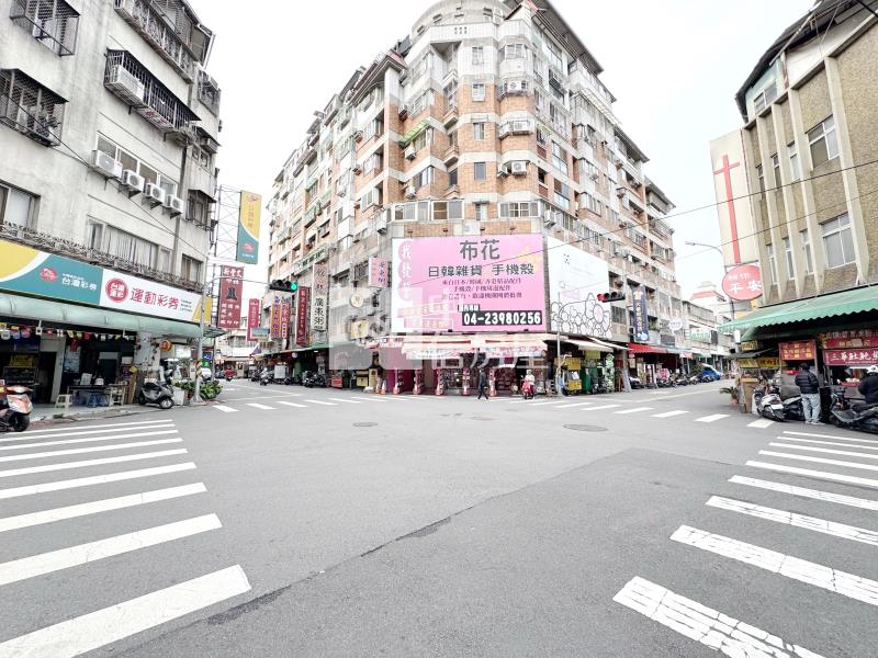 中國醫永興商圈熱鬧1-3樓金店+車位房屋室內格局與周邊環境