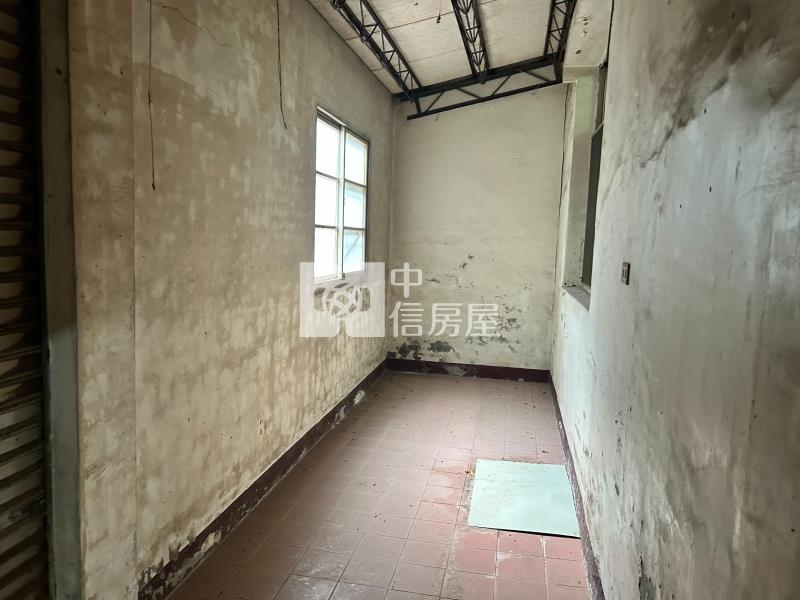 近商60義安街待整理大地坪透天房屋室內格局與周邊環境