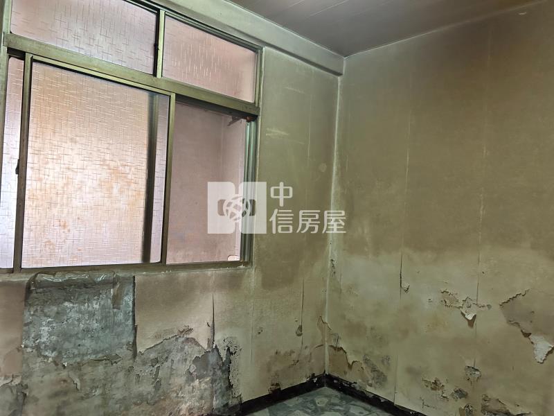 近商60義安街待整理大地坪透天房屋室內格局與周邊環境
