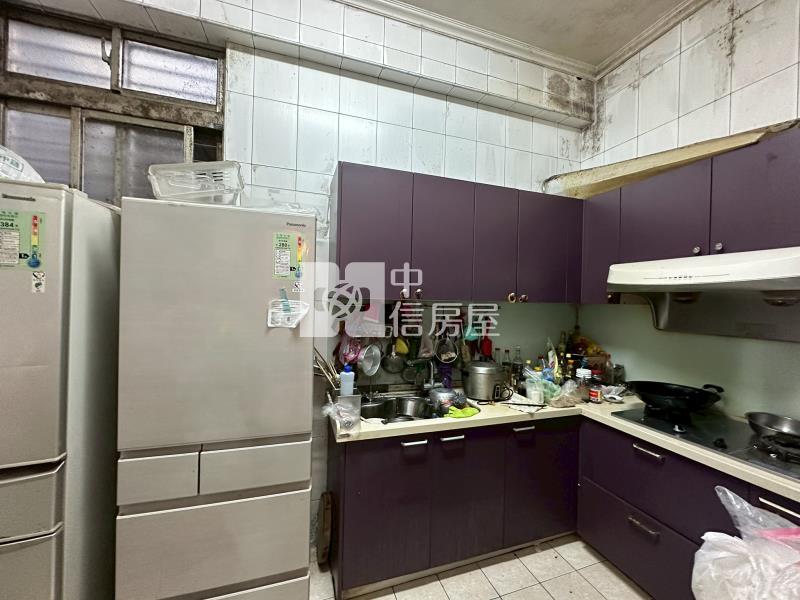 ▲五期車庫透天房屋室內格局與周邊環境