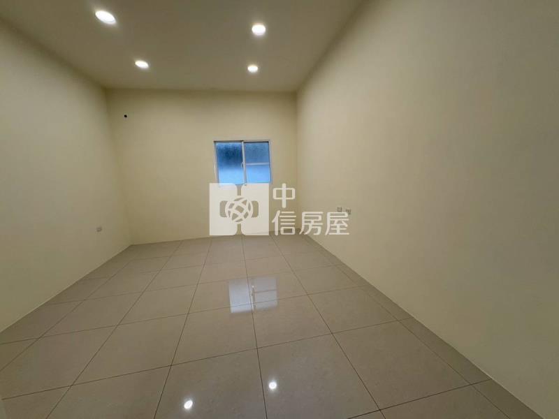 鳳甲商圈臨路全屋翻新透天房屋室內格局與周邊環境