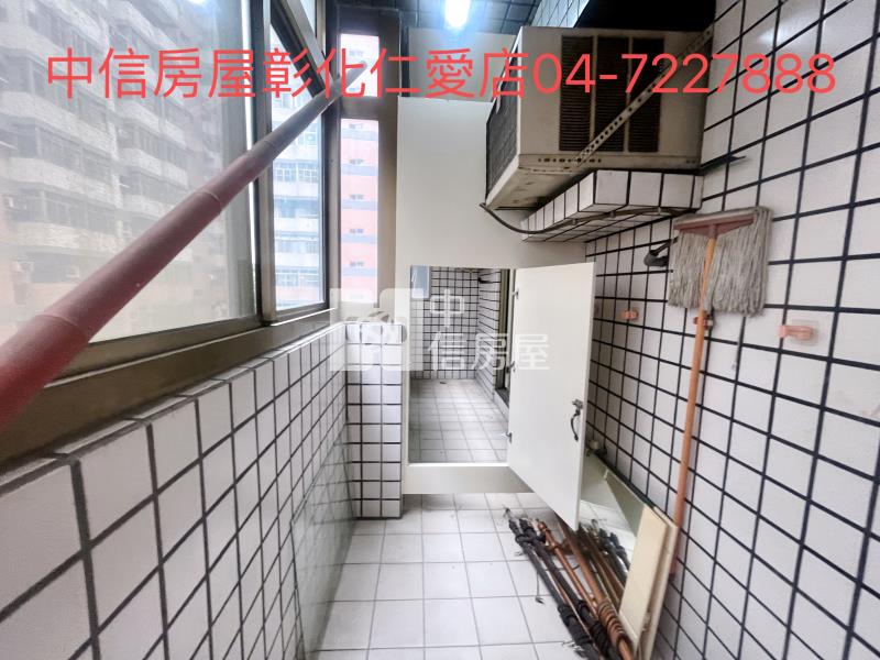 金馬大鎮車位三房房屋室內格局與周邊環境