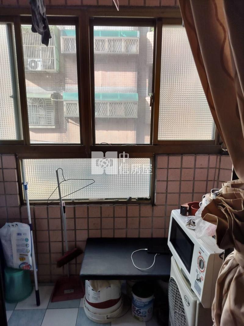 楊梅中華汽車低樓層電梯套房房屋室內格局與周邊環境