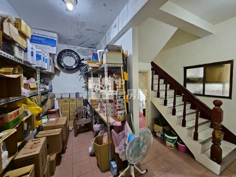 平鎮山仔頂陸軍通信.傳統市場透店房屋室內格局與周邊環境