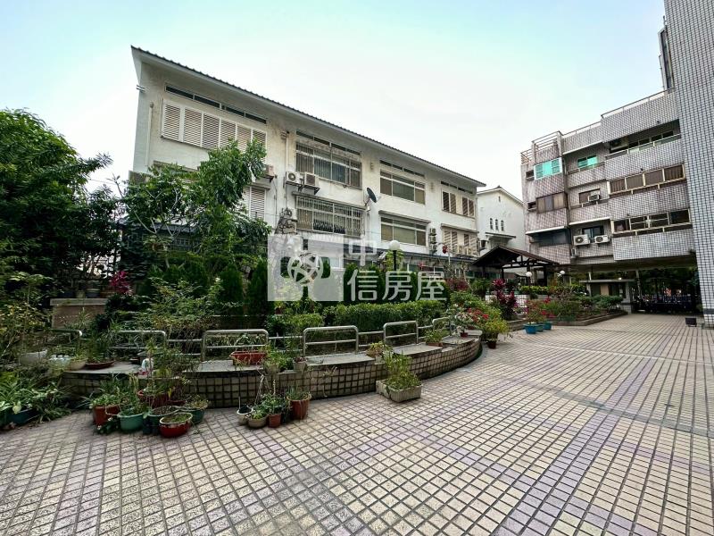 雲林國小首選三房華廈