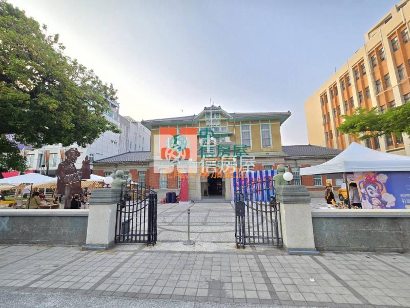 虎尾市中心燙金店面房屋室內格局與周邊環境