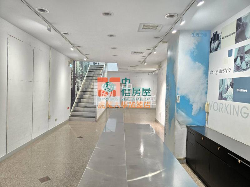 虎尾市中心燙金店面房屋室內格局與周邊環境