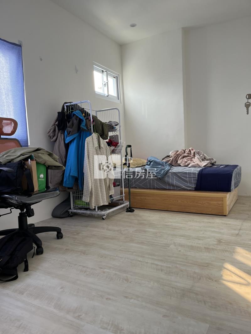 居仁學區採光兩房房屋室內格局與周邊環境