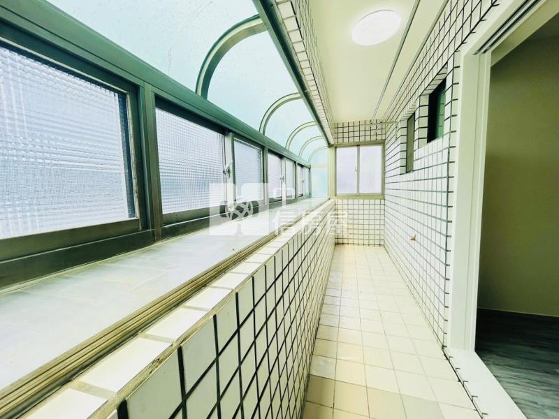 竹南佳北三房平車美廈房屋室內格局與周邊環境