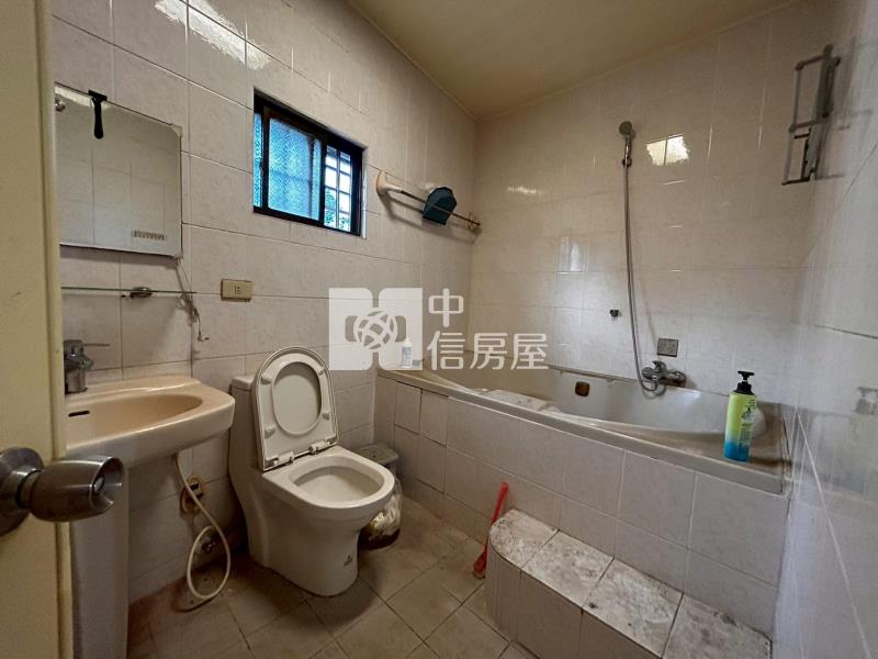 潭子近74地坪近百坪豪宅房屋室內格局與周邊環境