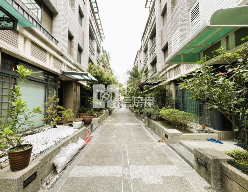 中國醫領袖天悅雙車別墅房屋室內格局與周邊環境