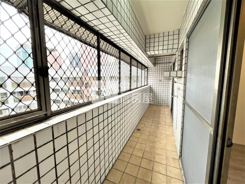 廣三隆園四房平車房屋室內格局與周邊環境