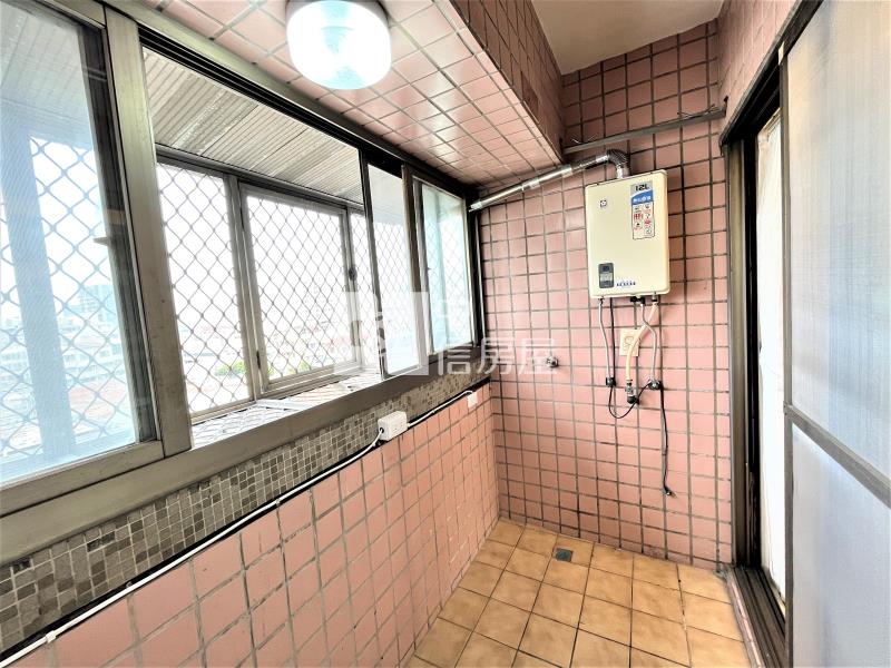 廣三隆園四房平車房屋室內格局與周邊環境