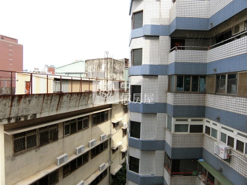 市政名園房屋室內格局與周邊環境