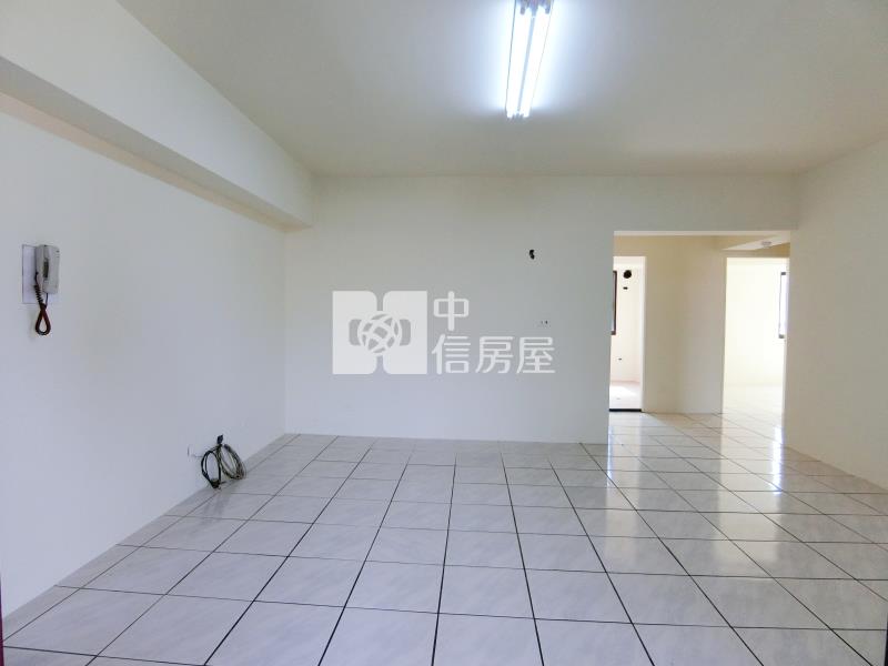 市政名園房屋室內格局與周邊環境