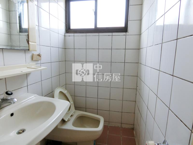市政名園房屋室內格局與周邊環境