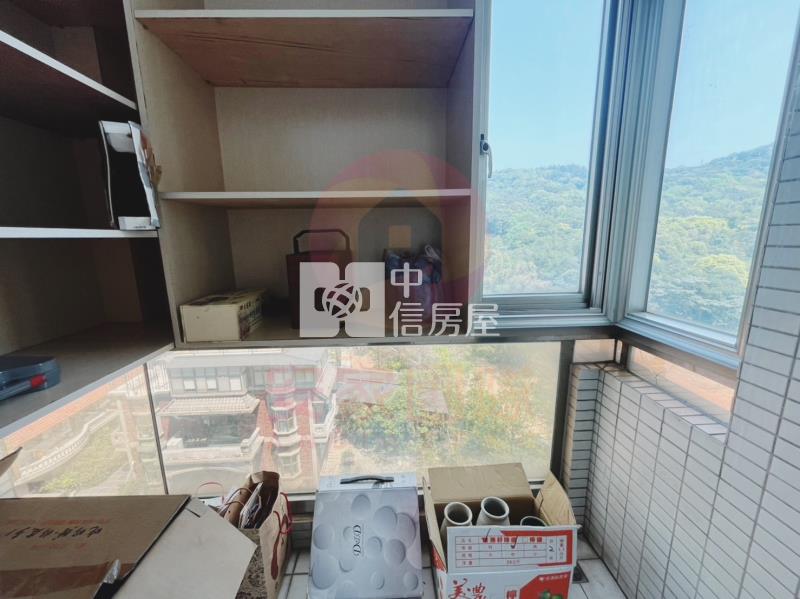 【安家】大有商圈羅丹七期4+1房雙車房屋室內格局與周邊環境