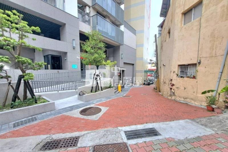 北區忠義段商業區商四房屋室內格局與周邊環境