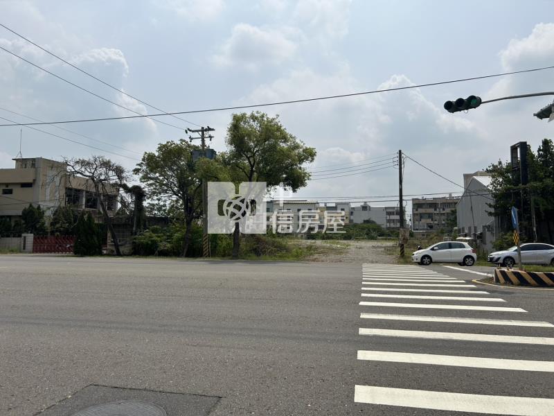 新市近南科大面寬好便宜農地房屋室內格局與周邊環境