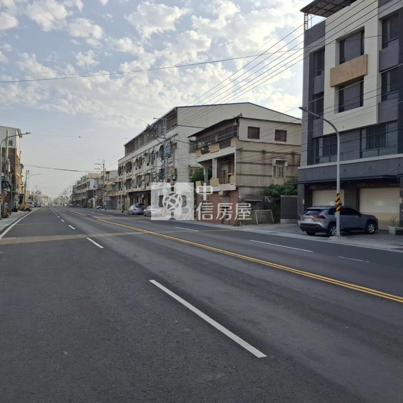 岡山石潭大地坪透天店面房屋室內格局與周邊環境