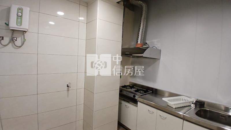 SOGO商圈旁整新三房房屋室內格局與周邊環境